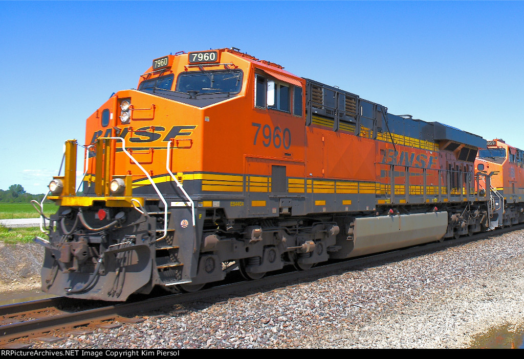 BNSF 7960